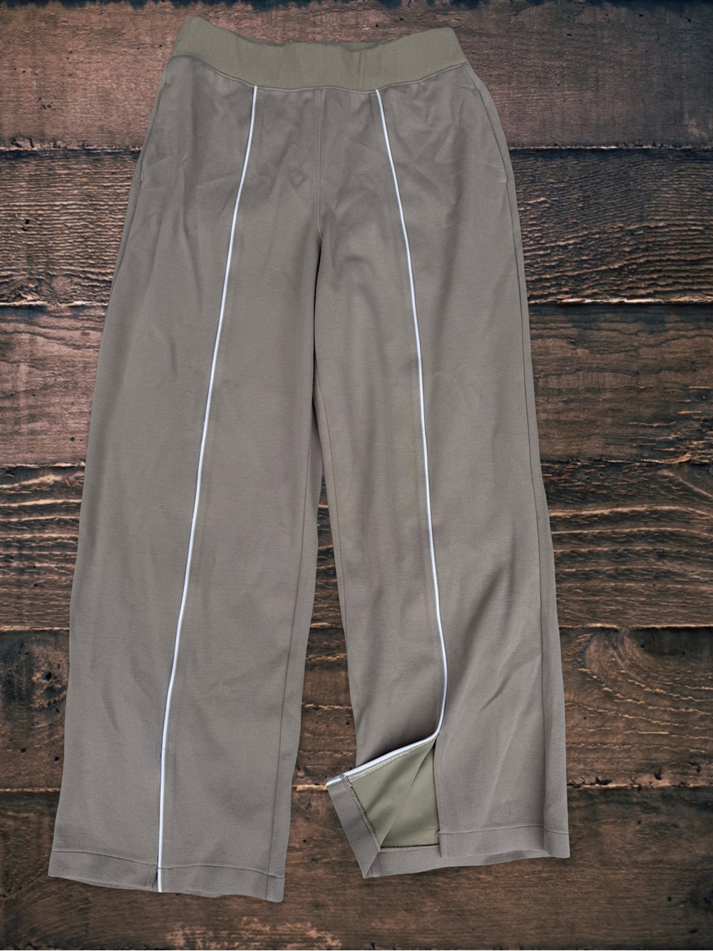 Spanx Womens Wide Leg Pull On Pants Large Taupe Piped Seam Front Slit Pique Knit